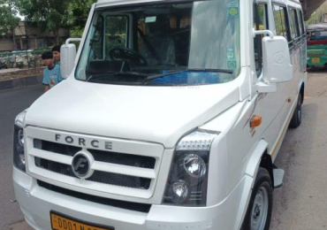 Tempo Traveller Rental in Delhi for Corporate and Group Travel